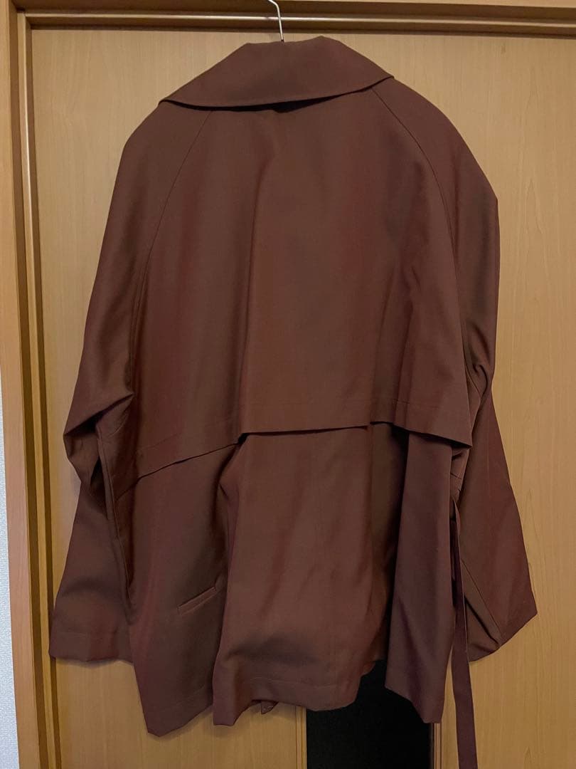 ブラウン トレンチコート