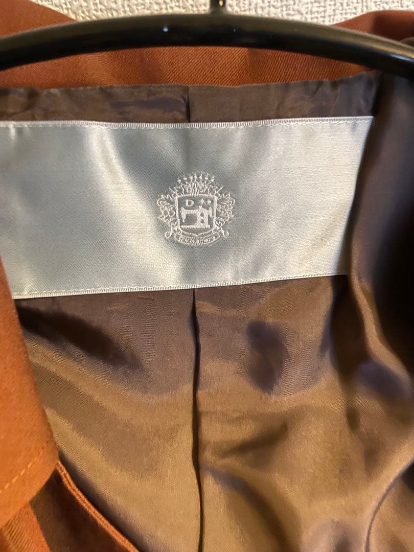 ブラウン トレンチコート