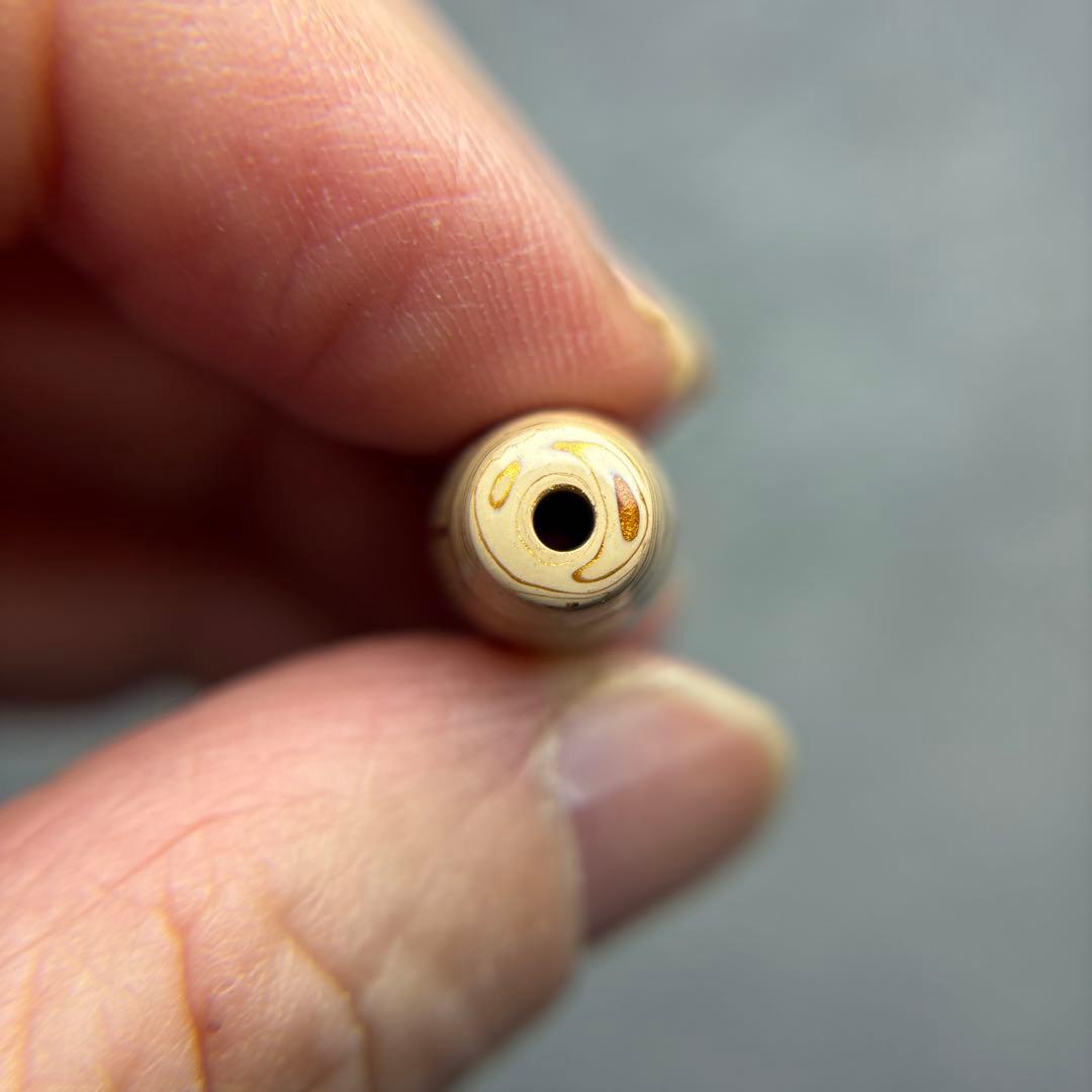 漆オパール天珠　四眼銅線天珠　12-77