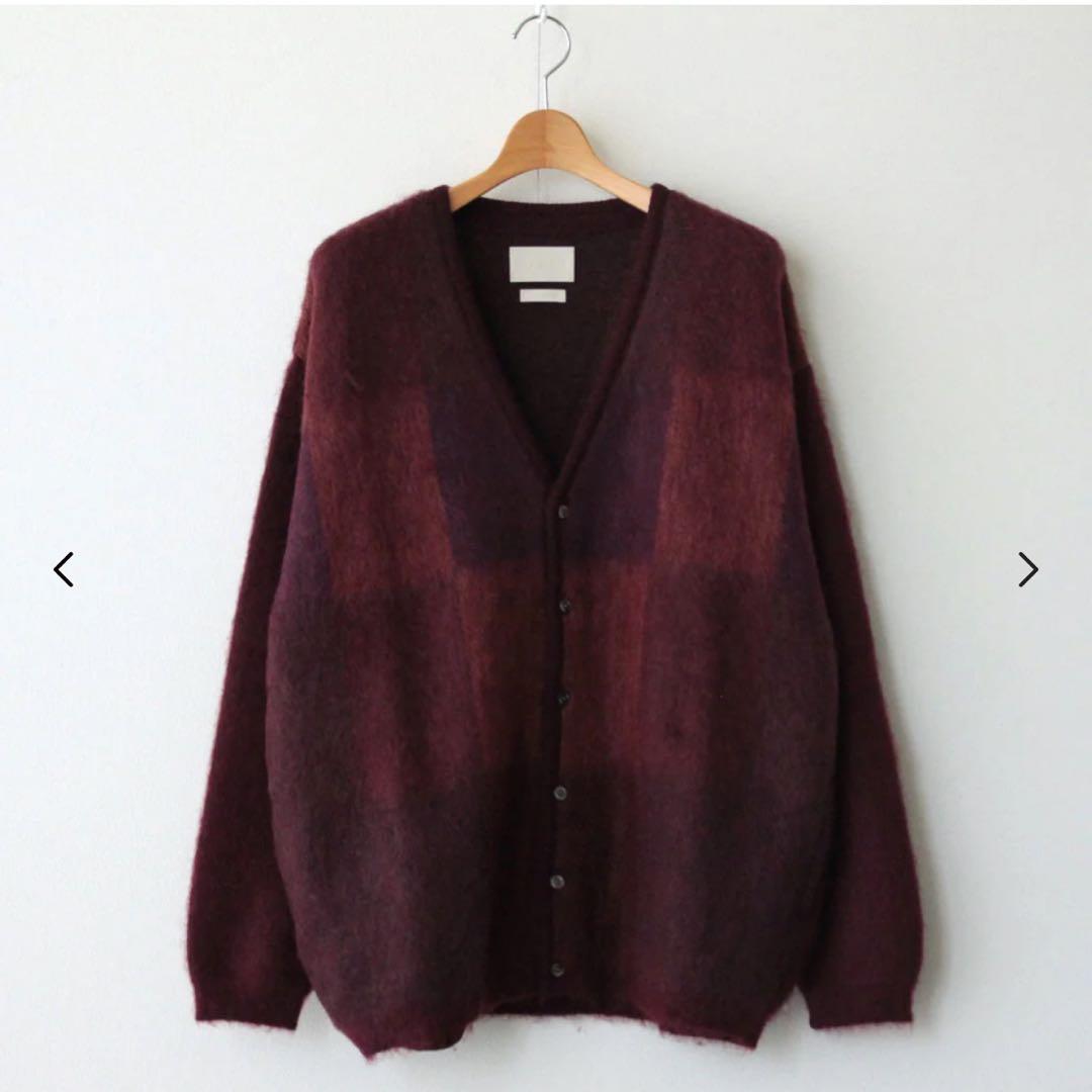 YOKE ニットセーター