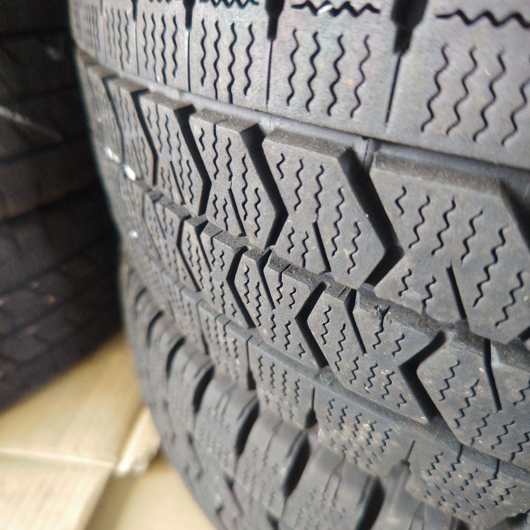 BRIDGESTONE BLIZZAK 205/70R16 2024年製