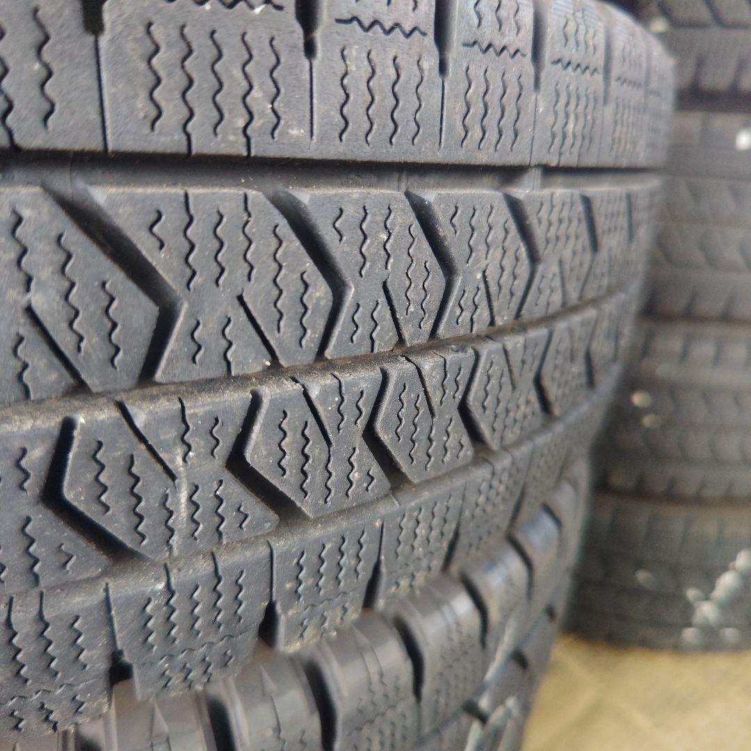 BRIDGESTONE BLIZZAK 205/70R16 2024年製