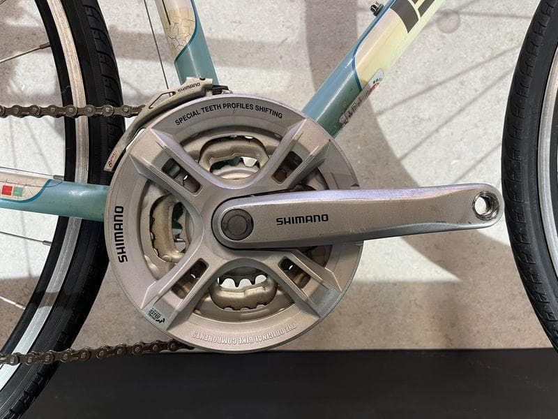 Bianchi Sport CIELO ビアンキ　クロスバイク