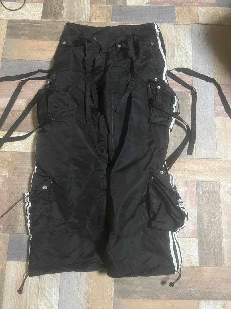 平野紫耀 ジェシー着用adidasテクノカーゴ パンツ リメイク