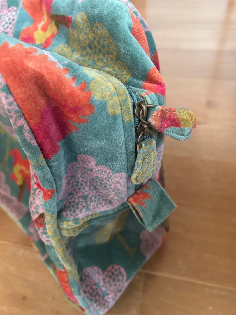 Les touristes レ・トゥーリスト ベルベットバッグ