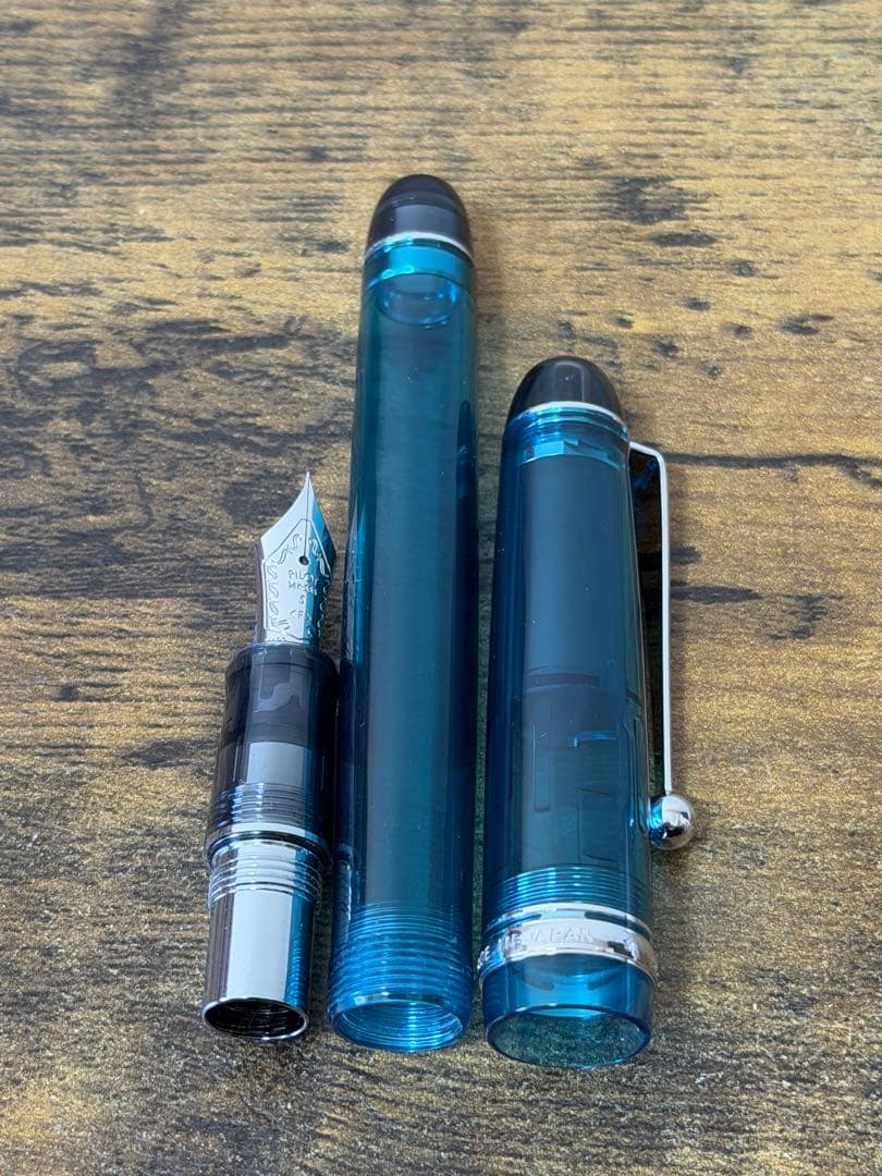 試筆のみ　ターコイズグリーン　透明軸　14金　パイロット　万年筆　細字