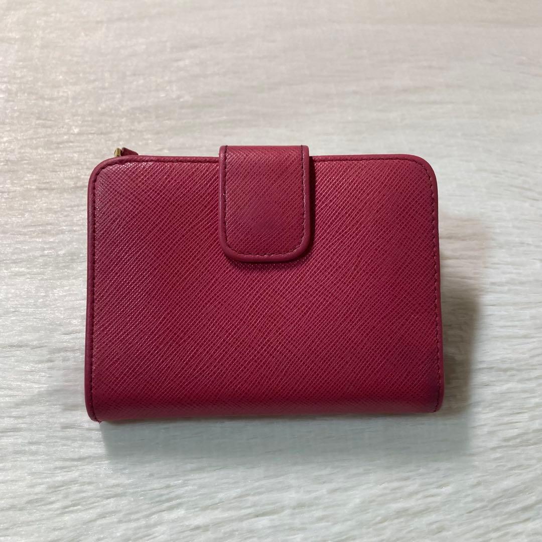 即完売　月末値下げ　PRADA プラダ　二つ折り　ミニ　コンパクト　ピンク　定番