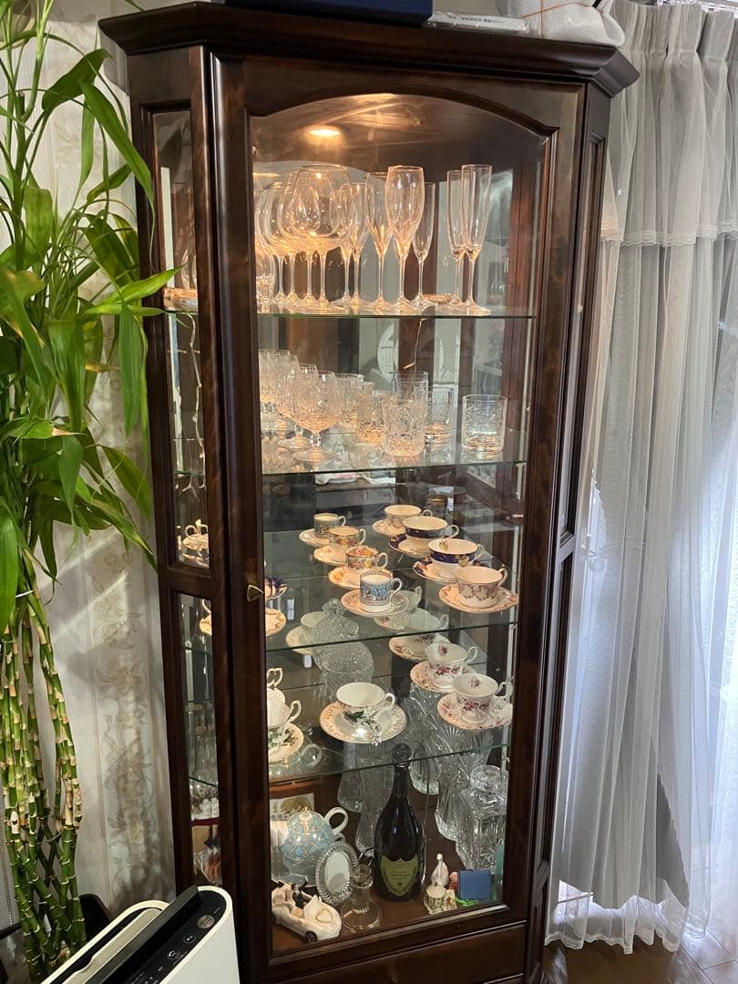 ❤️三面ガラス+一面鏡❤️ ❤️合計四面❤️ショーケースアンティーク調❤️￼