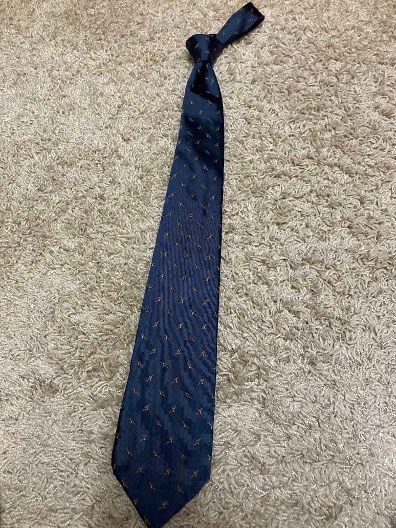 美品❗️tomorrow land トゥモローランド　セブンフォールドネクタイ