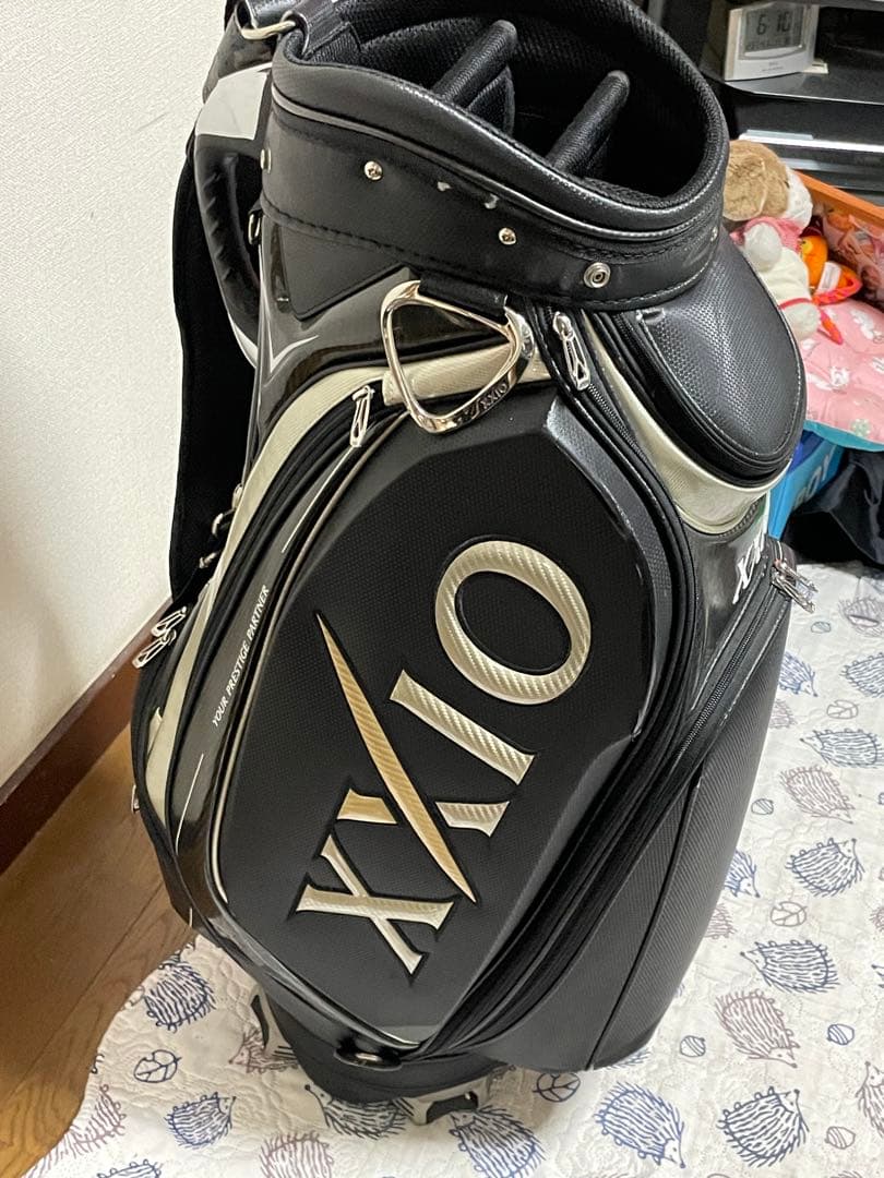XXIO ブラック キャディバッグ