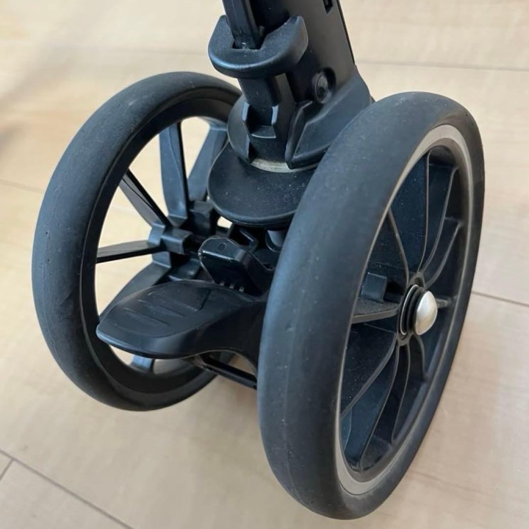 【美品】コンビ ホワイトレーベル スゴカルα 4キャス エッグショック HT