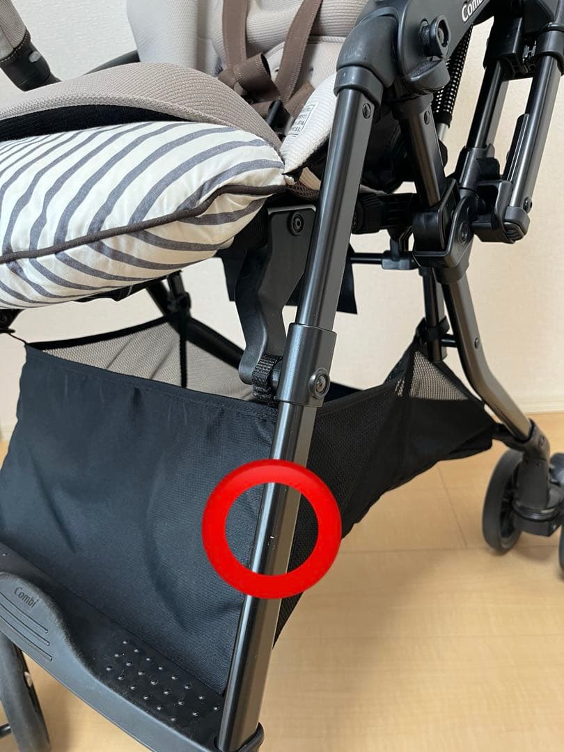 【美品】コンビ ホワイトレーベル スゴカルα 4キャス エッグショック HT