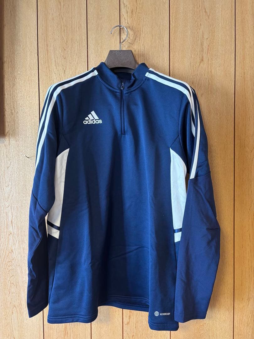 adidas ジャージ上下、ぷらシャツ上下　まとめ売り