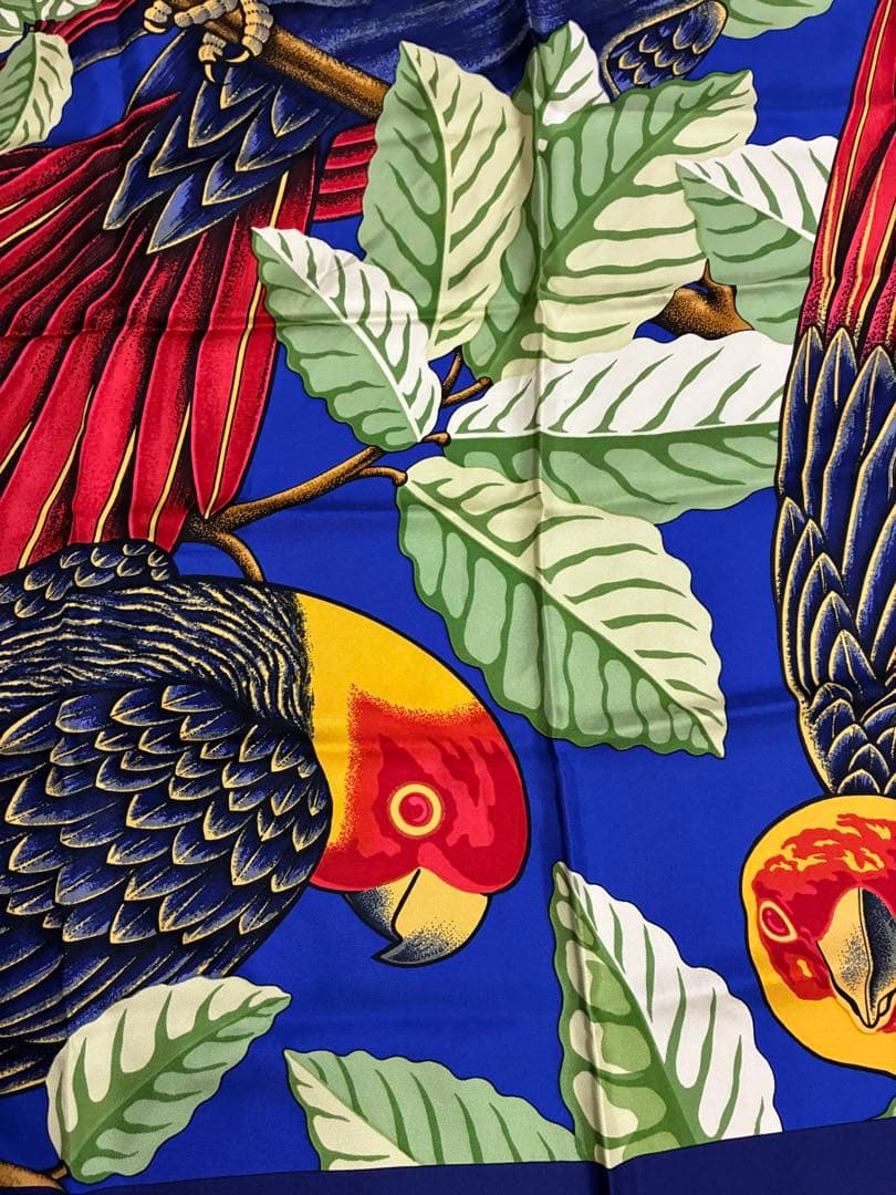 エルメス　スカーフ　オウム　シルク　カレ90　Les Perroquets