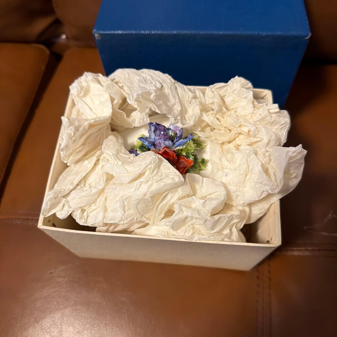   蓋付き菓子入れ　アンティーク