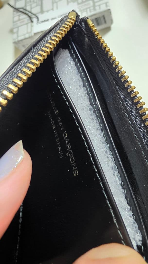 銀*匙様 新品　コムデギャルソン　二つ折り財布 ブラック ドット