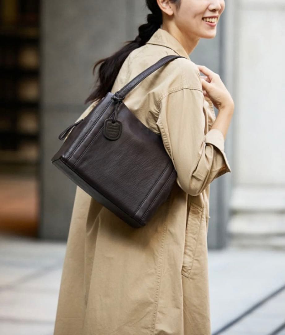 人気商品✨genten ゴートベーシック ミドルトート バッグ　レザー　山羊革