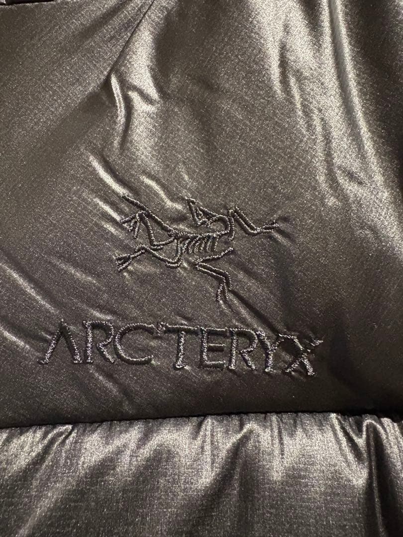 未使用 未使用 アークテリクス オジーインサレーテッド ジャケット S ブラック