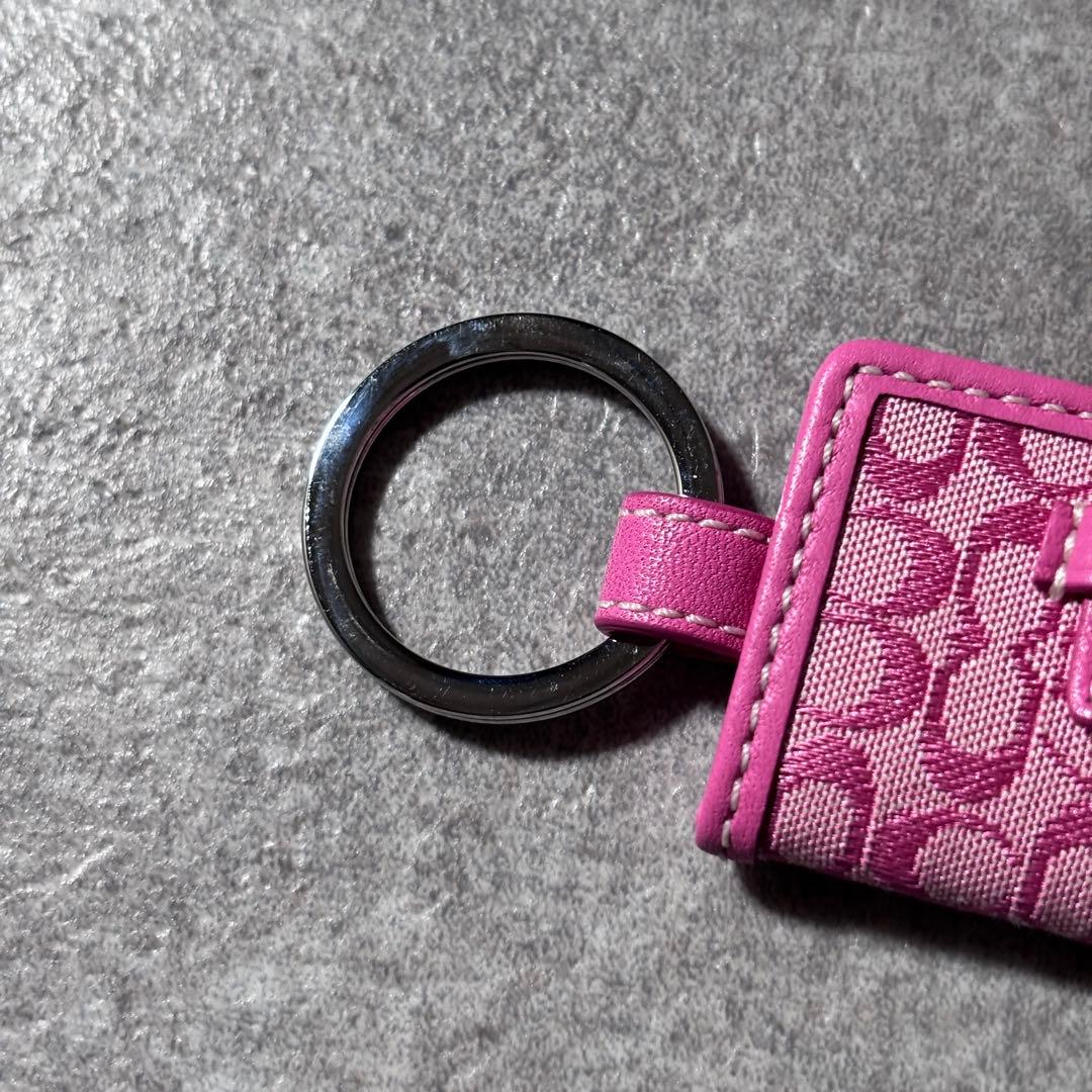 極美品 COACH コーチ チャーム キーホルダー キーリング 手帳型 ハート