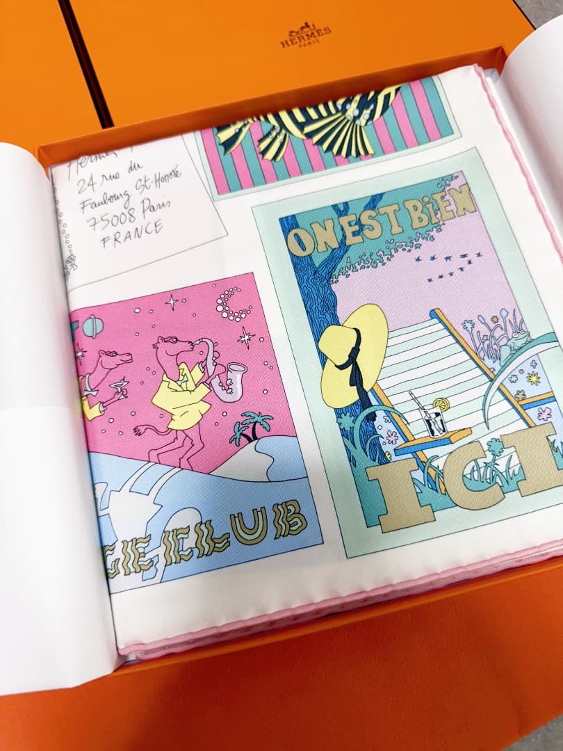 新作　HERMES エルメス　カレ 90 《お気に入りの場所》