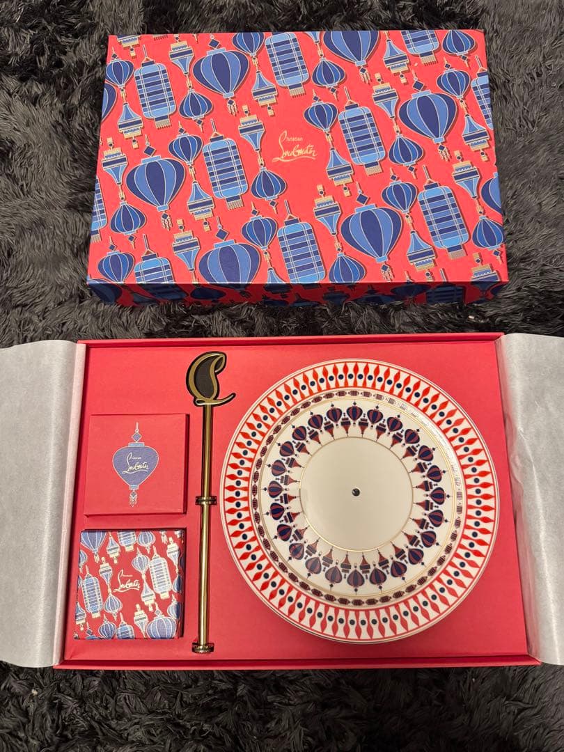 非売品　Christian Louboutin ケーキスタンド