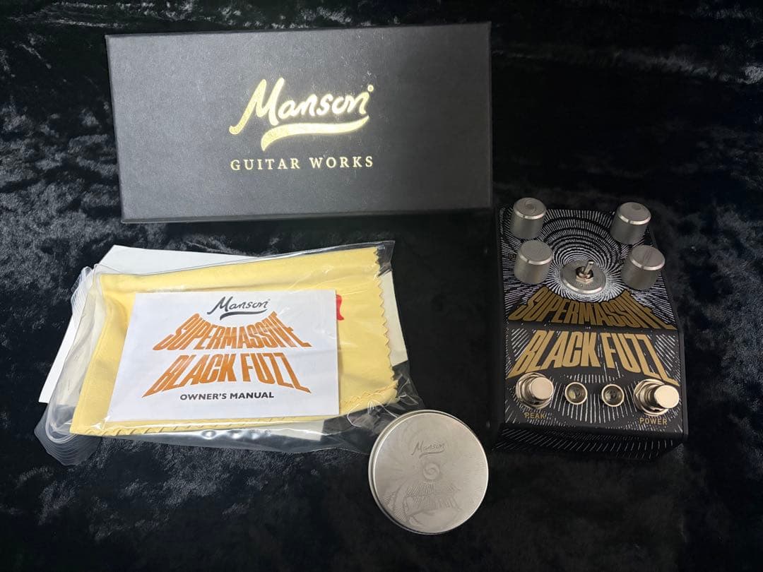 Manson Supermassive Black Fuzz 1/5まで値引き