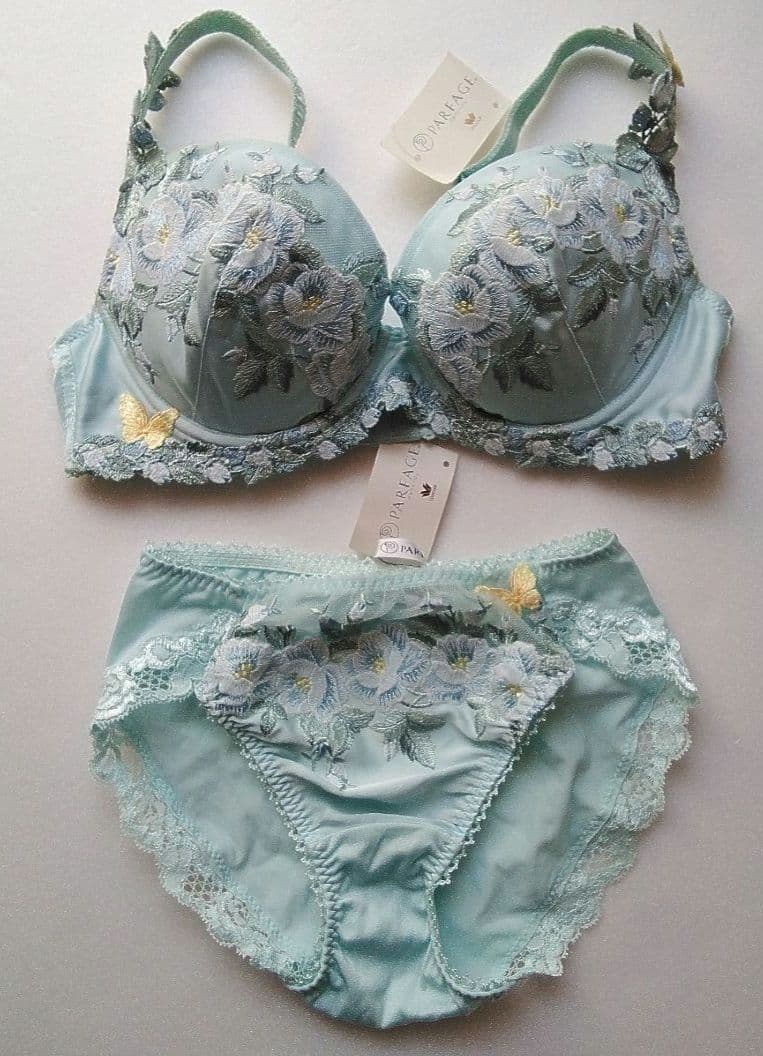 パルファージュ「花と蝶」ブラジャー・ショーツ・スリップ 3点セット