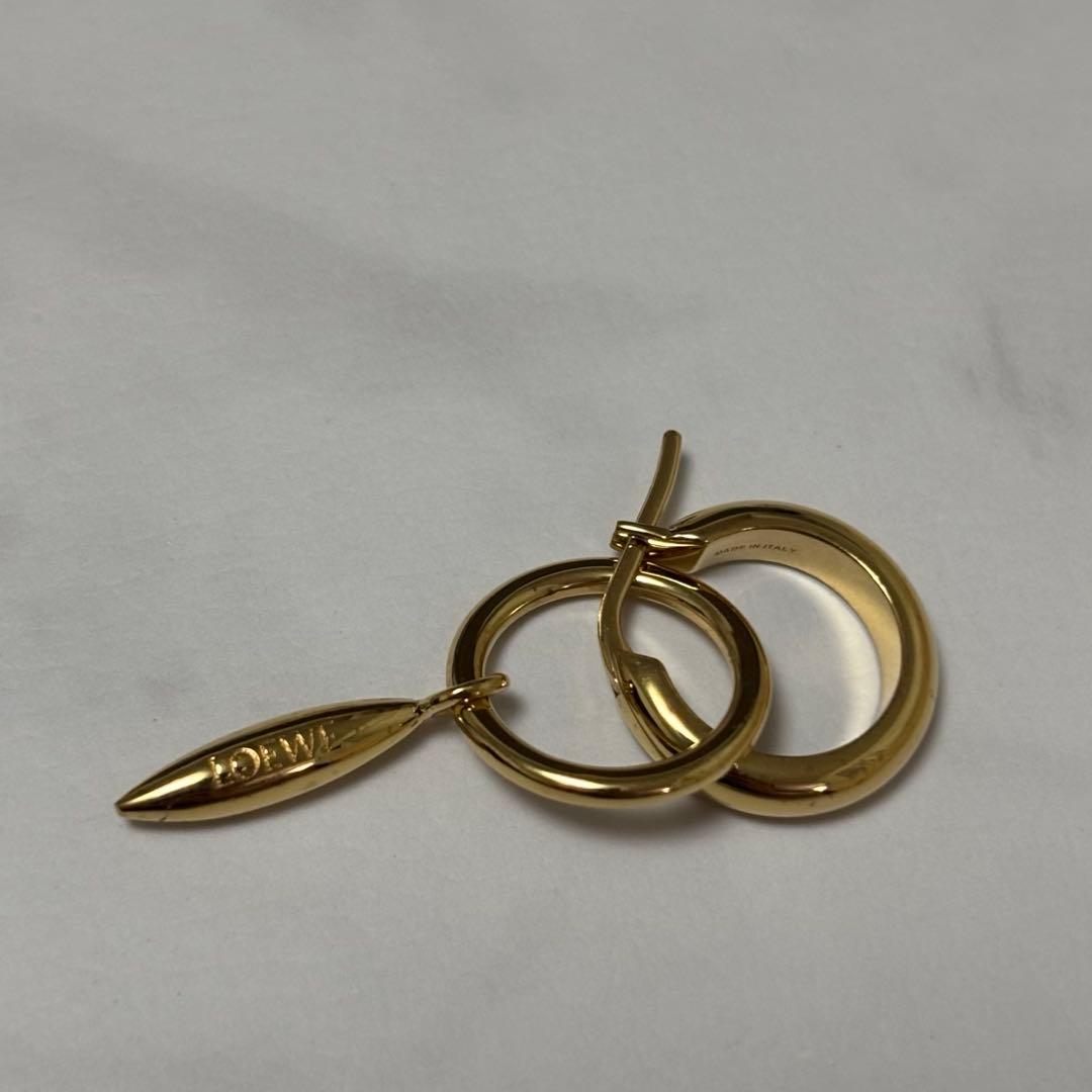 LOEWE♡アンシンメトリー　アナグラム　ピアス　希少