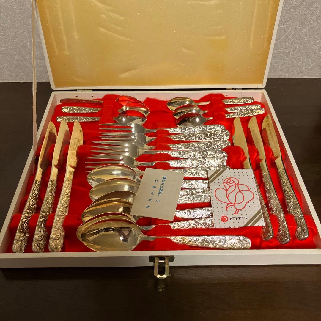 極美　銀仕上げカトラリーセット 24点以上