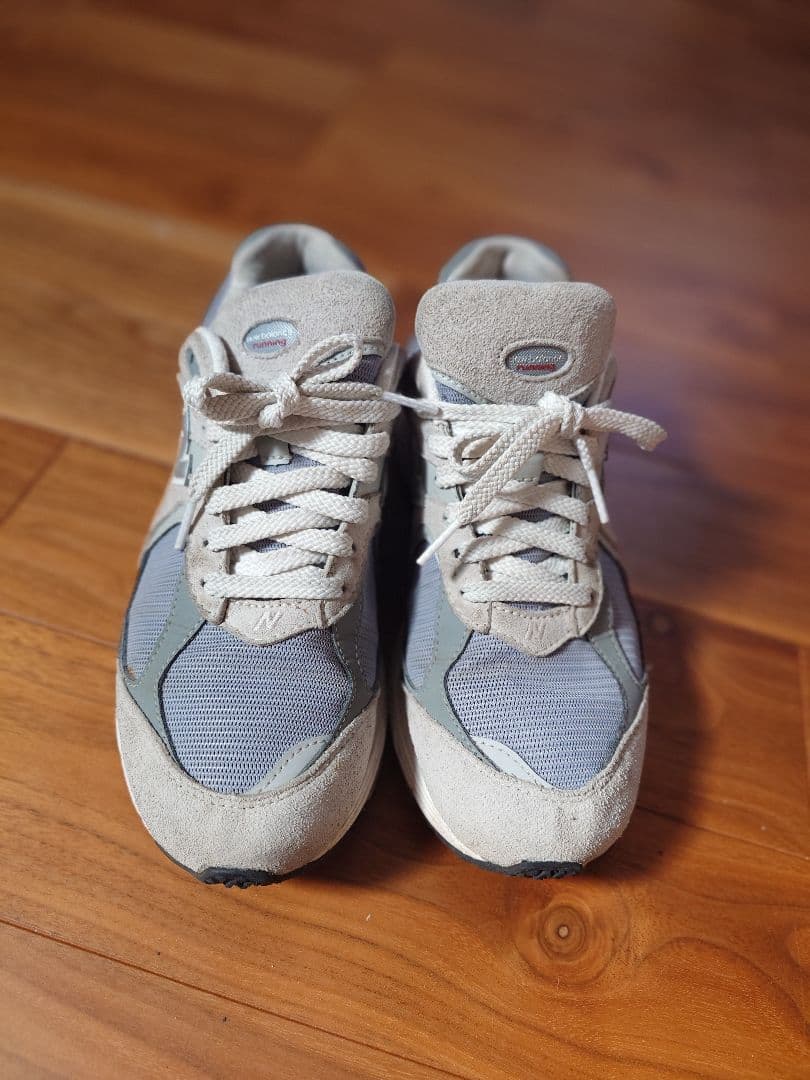 24.0 New Balance 2002R　ゴアテックス