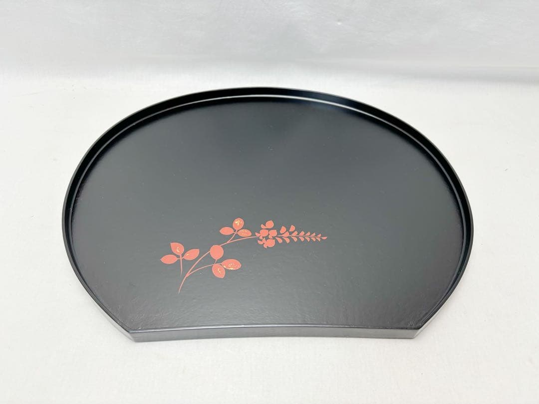 未使用 懐石道具 一閑塗 絵変わり 半月膳 5客揃 会席膳 宴会盆 平膳共箱