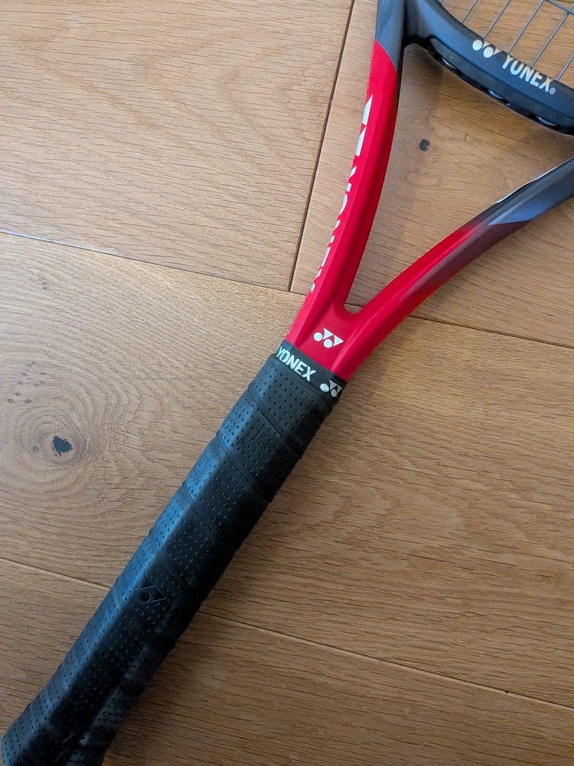 YONEX ヨネックス Vcore 98 G2 ブイコア