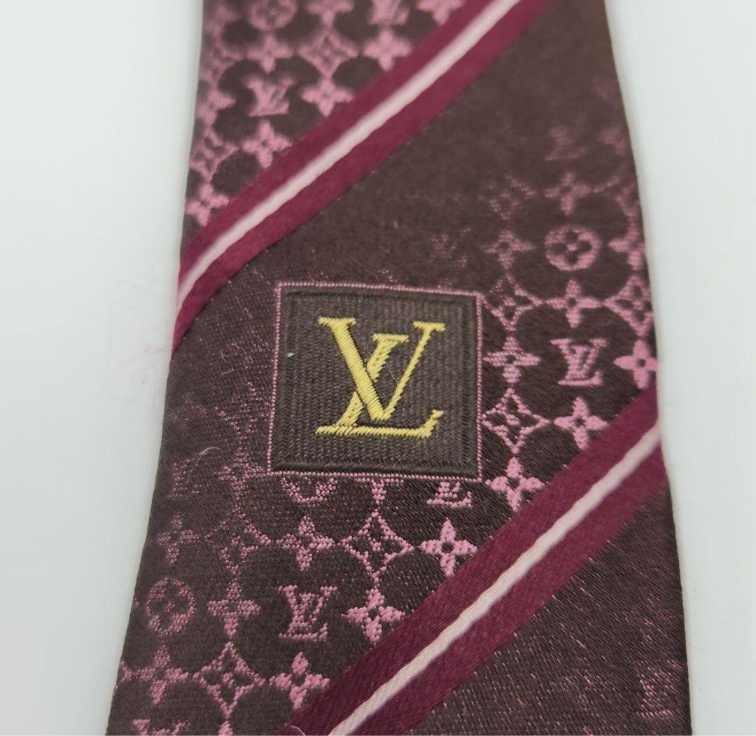 LOUIS VUITTON ルイヴィトン モノグラム　LVロゴ　ネクタイ　美品