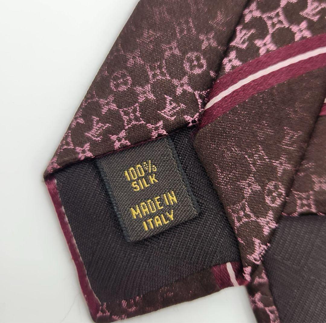 LOUIS VUITTON ルイヴィトン モノグラム　LVロゴ　ネクタイ　美品