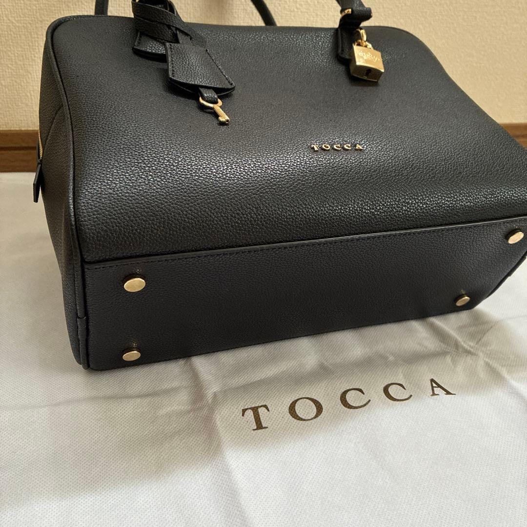 TOCCA 本革☆ボストンバッグ☆ブラック 美品
