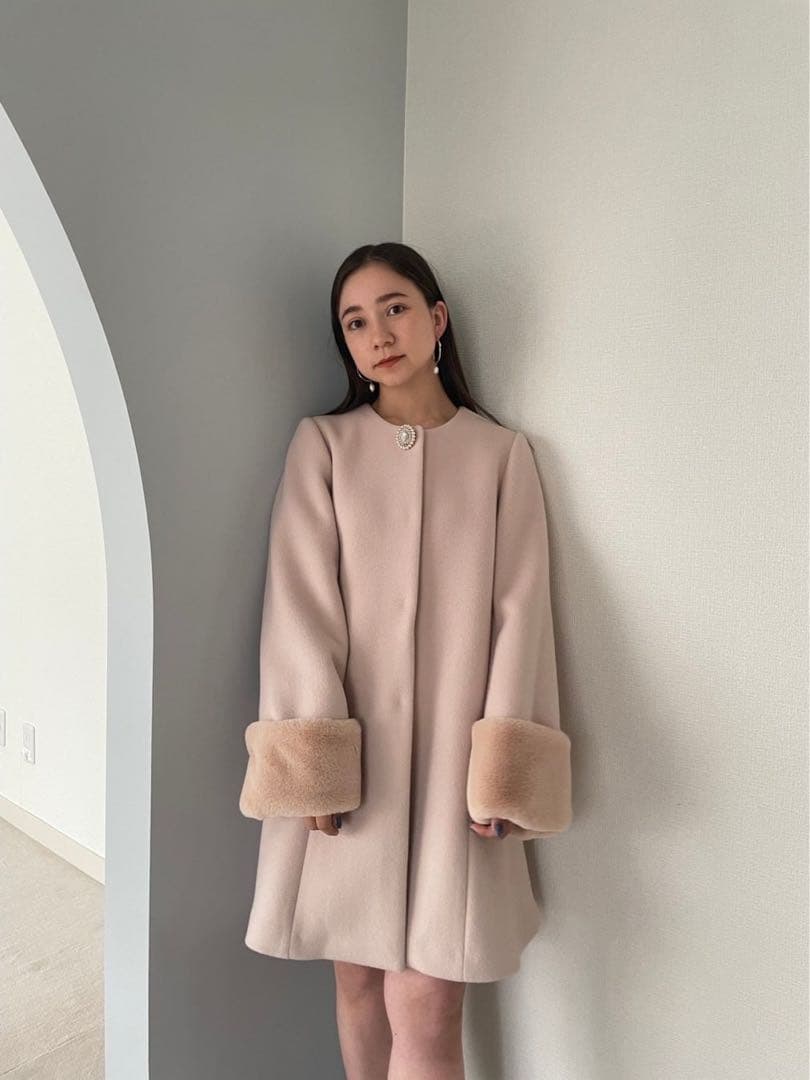 ビジューブローチAラインコート