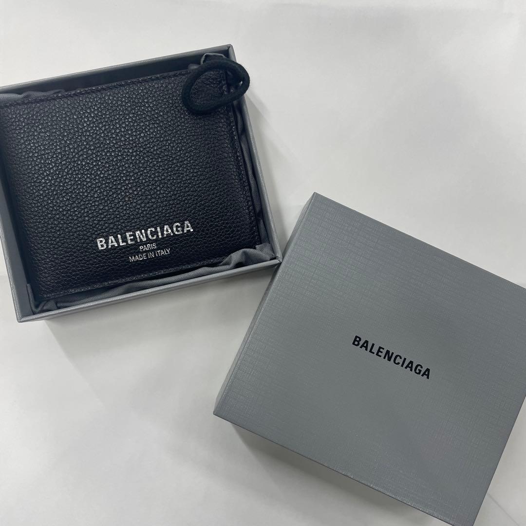 BALENCIAGA 二つ折り財布(小銭入れ無し)