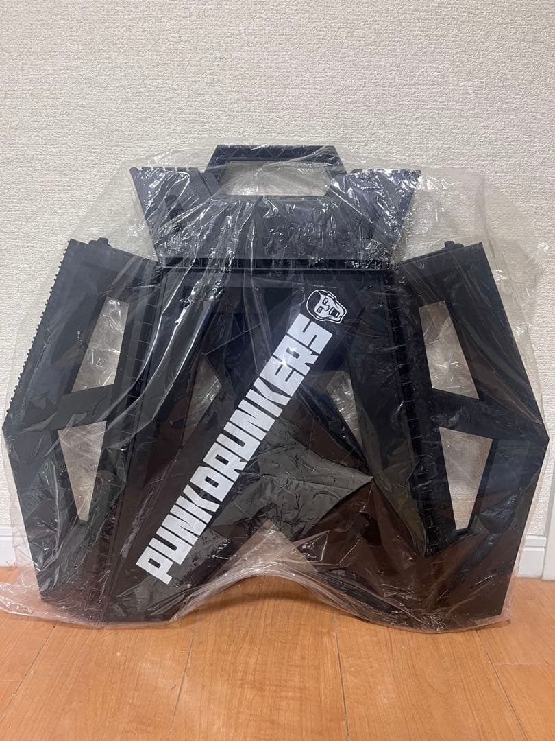 PUNK DRUNKERS 折りたたみチェア ブラック