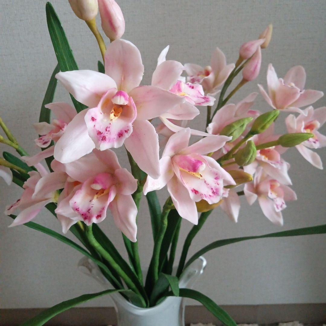 専用 ホワイトとピンクのオーキッドアレンジメント クレイフラワー