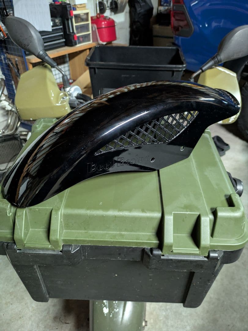 BEET JAPAN ブラックカウル・フェンダー