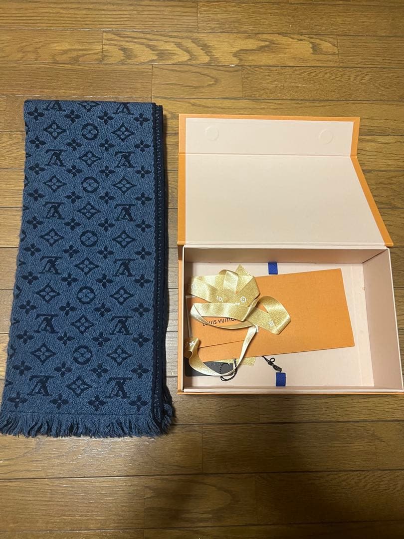ルイヴィトン マフラー クラッシック ブルーマリーヌ モノグラム