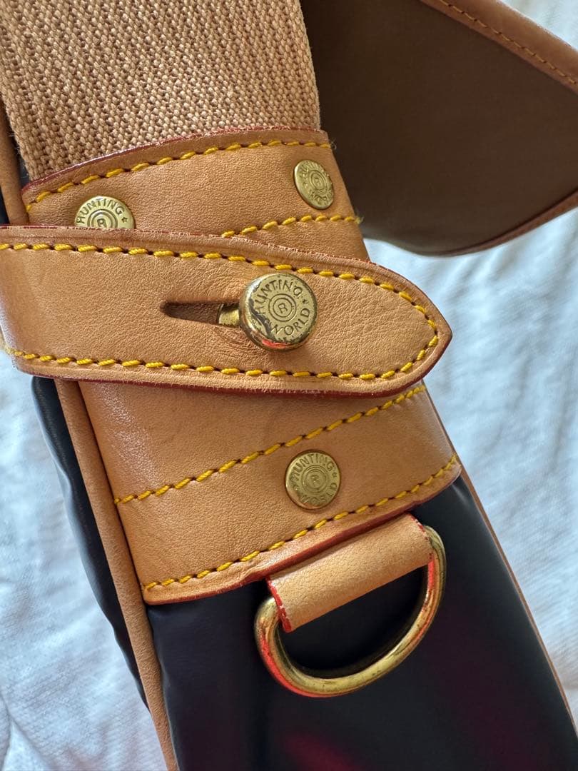 【美品】ハンティングワールド　HUNTING WORLD バチュー