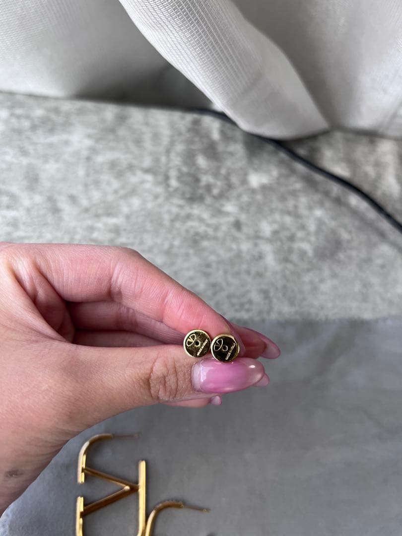 maisonvalentino シグネチャーピアス