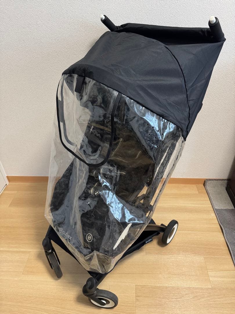 サイベックス　ブラック バギー レインカバー付き
