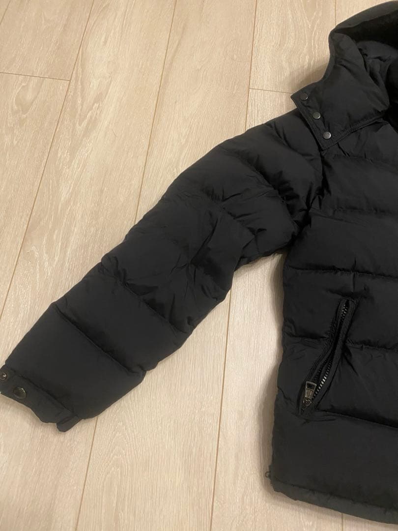 モンクレール　ダウン　美品　最終値下げ　3時間限定です。