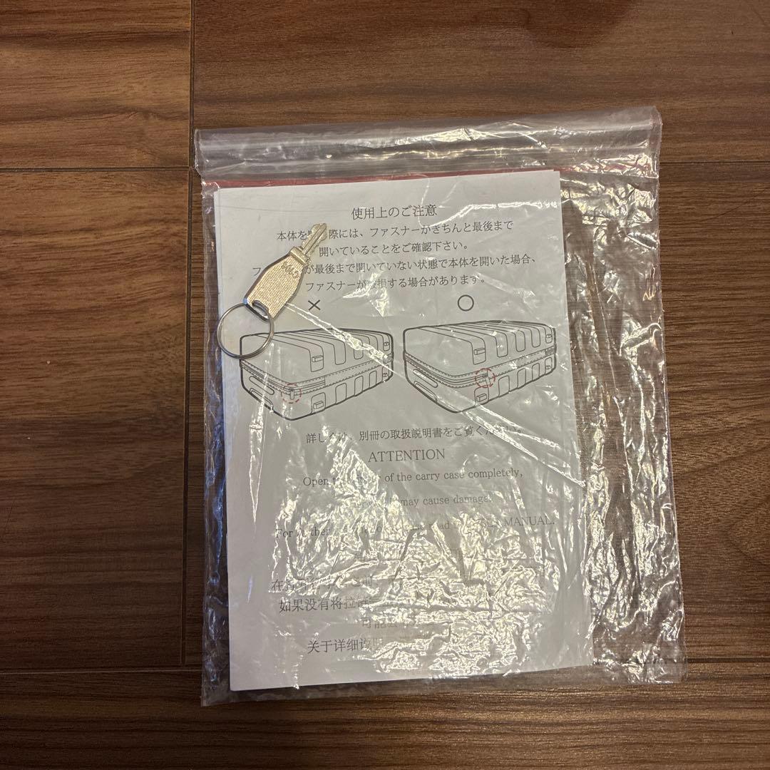 無印良品　キャリーケース 4輪キャスター付き