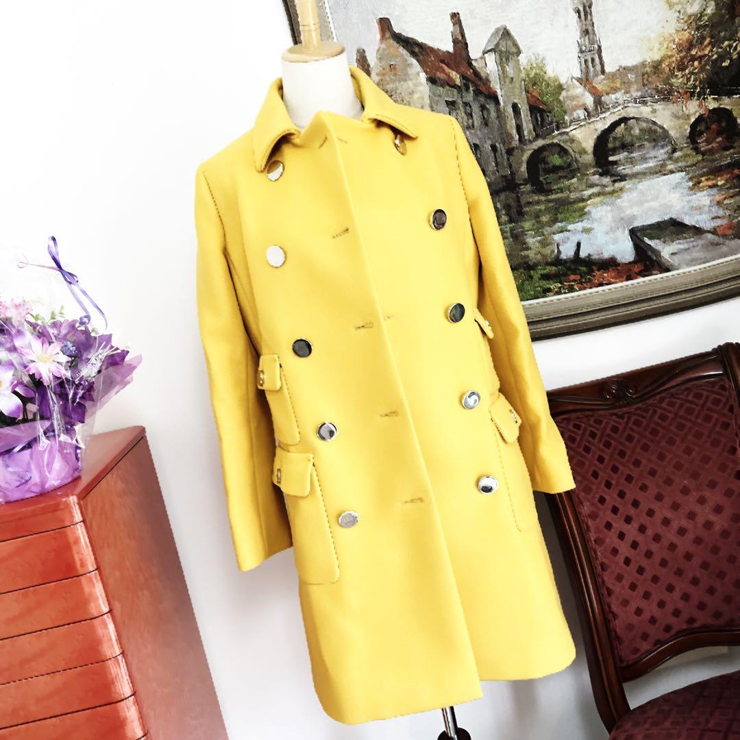 美品　GUCCIグッチ　ウール　ダブルブレスト　コート　イエロー　シルバー　ロゴ