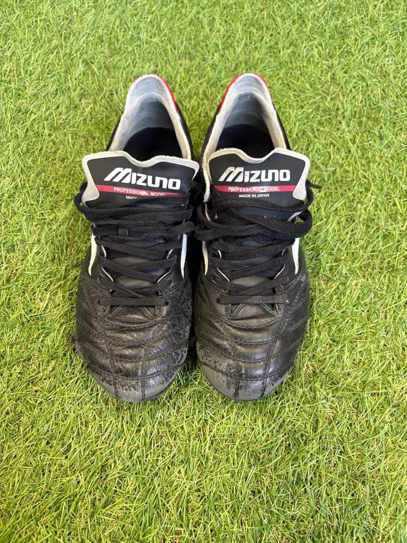 Mizuno Morelia Neo 2サッカーシューズ ブラック/レッド