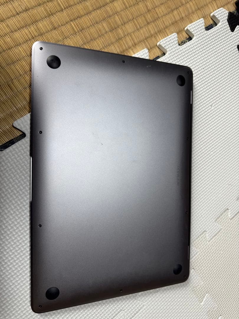 MacBook本体 MacBook Air 2018 i5 8GB/128GB