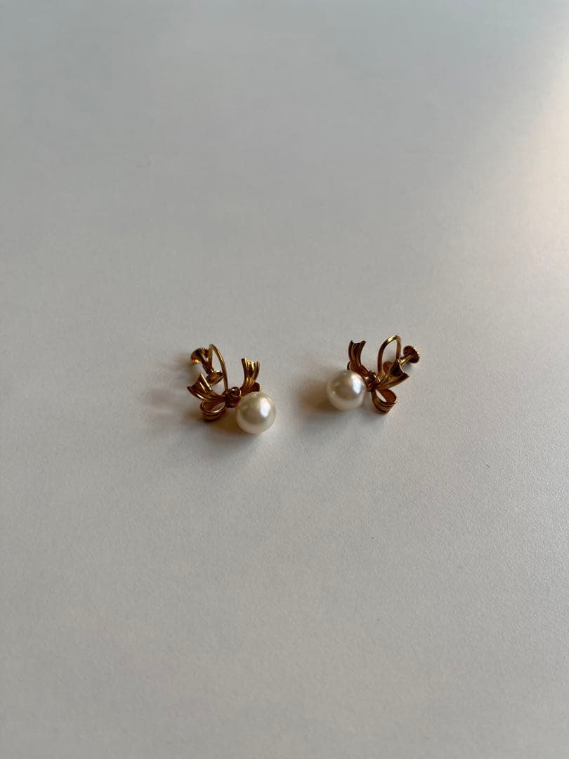 パール花モチーフイヤリング